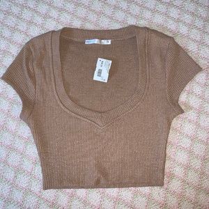 Salty Short Sleeve V Neck Waffle Crop Top Size S